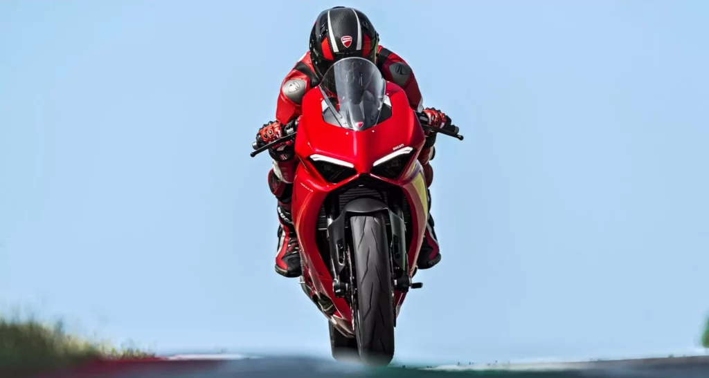 ducati panigale v2