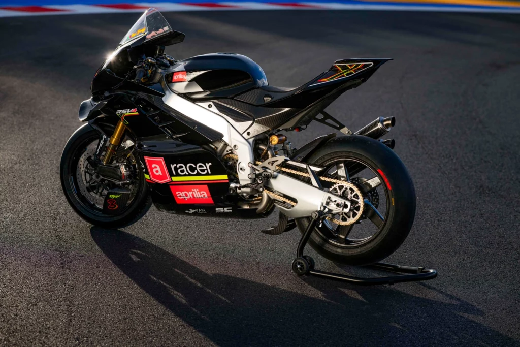 aprilia RSV4 X Ex3ma