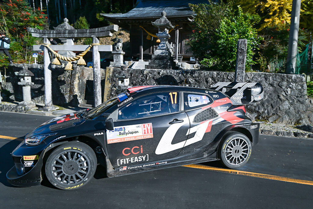 Sebastien Ogier, champion du monde constructeur rallye 2024 avec Toyota GR Yaris