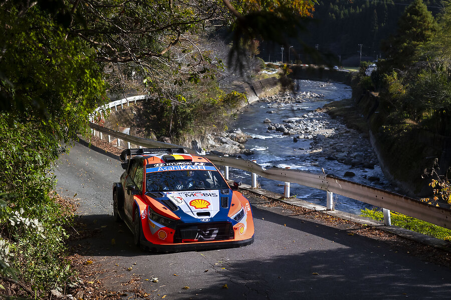 Hyundai / Thierry Neuville, Champion du monde des Rallyes 2024