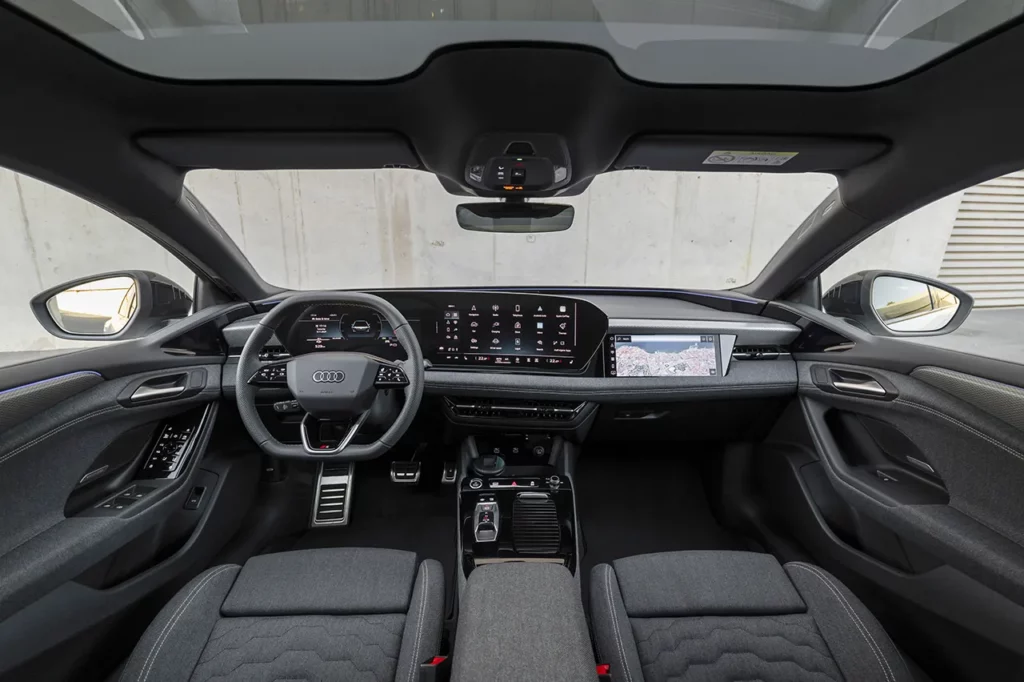 Essai Audi A6 e-tron tableau de bord